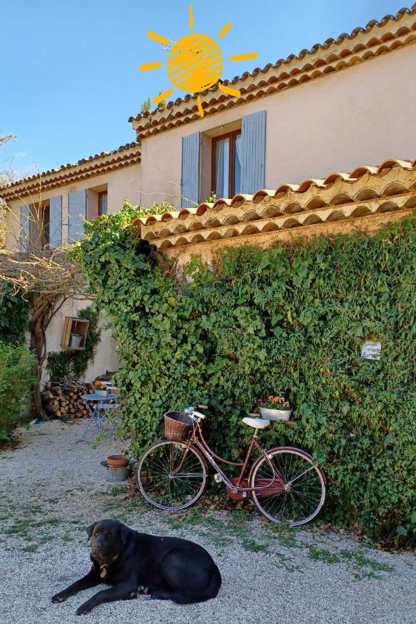 Suite Avec Jardin Entre Aix En Provence, Luberon Et Verdon Peyrolles-en-Provence Exterior foto